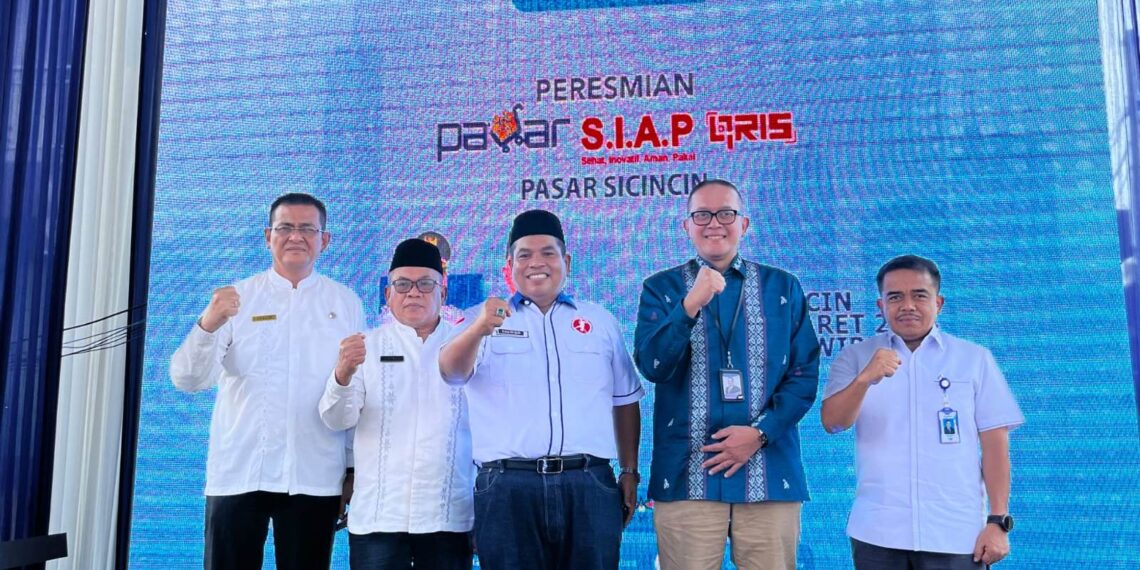 Launching Pasar Siap QRIS, Bupati Suhatri Bur Sebut Meningkatkan Keamanan Dalam Bertransaksi