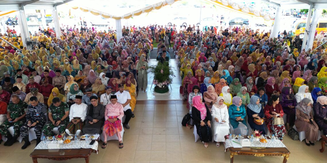 Bersama TP PKK & DWP, Pemprov Kepri Gelar Halal Bihalal Pecahkan Dua Sekaligus Rekor Muri