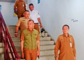 Hari Pertama Kerja Wabup dan Sekda Natuna Sidak Kantor OPD