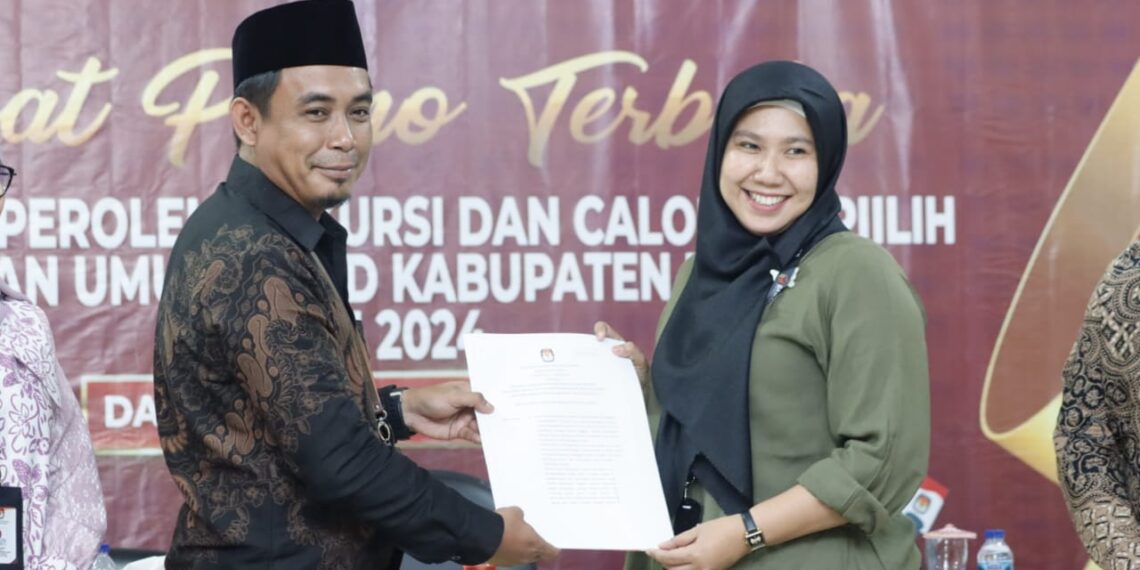 KPU Kabupaten Lingga Gelar Rapat Pleno Terbuka Penetapan Calon Terpilih Pada Pileg 2024