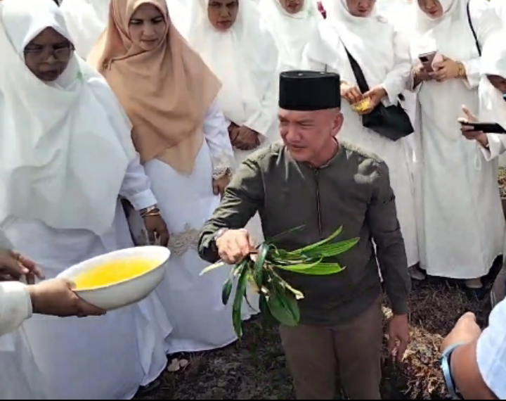 Hadiri Masjelis Taqlim Cinta Sholawat, Ini Pesan Wabup Natuna