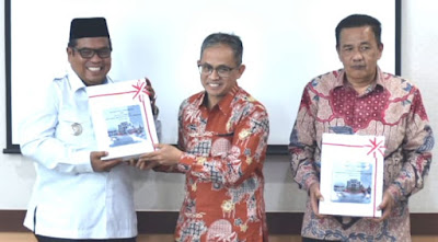 Pemkab Padang Pariaman Kembali Raih WTP Ke-11, Bupati Suhatri Bur Apresiasi Jajarannya.