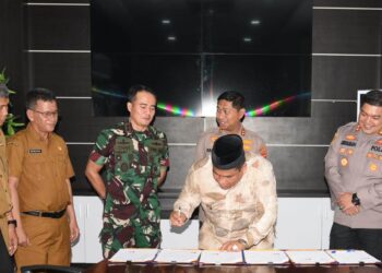 Bupati Tandatangani Naskah Perjanjian Dana Hibah (NPHD) Pengamanan Pilkada Tahun 2024