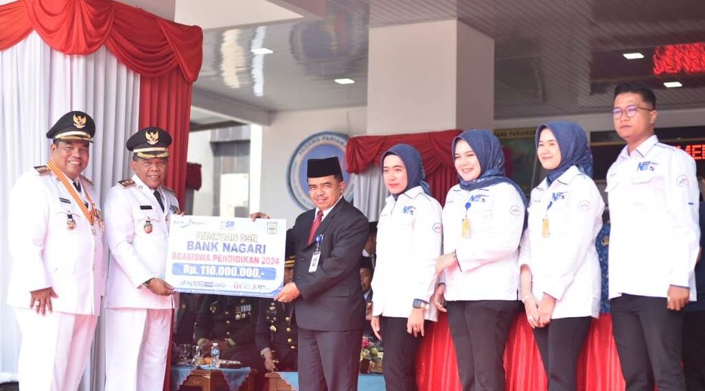 HUT RI KE-79, Padang Pariaman Terima Deviden & CSR Pendidikan Dari Bank Nagari Cabang Lubuk Alung