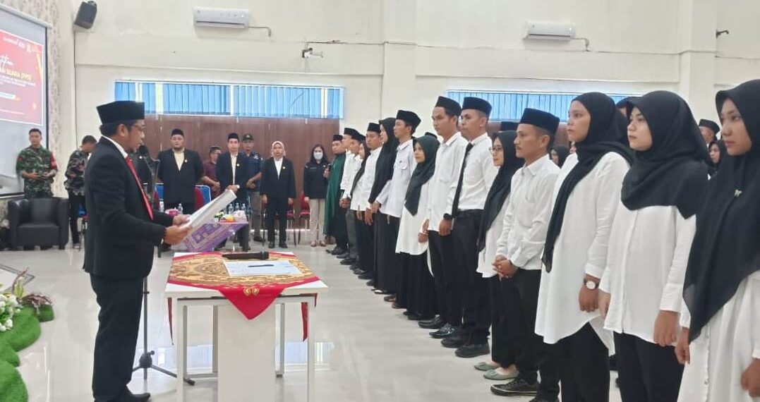 Ketua KPU Padang Pariaman Lantik 309 PPS Diminta Jaga Kodetik Dalam Menjalankan Tugas