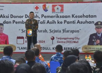 Peringati HUT Wanita AU Ke-61, Lanud RHF Gandeng BPW KKSS Kepri Gelar Donor Darah Serta Bantuan Lainya
