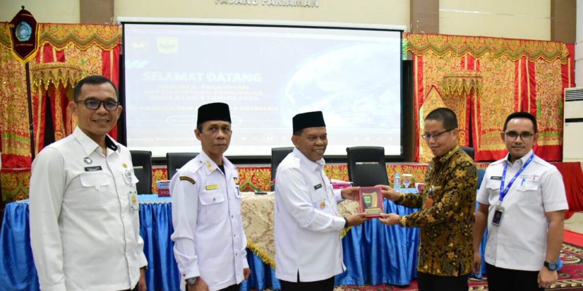 Padang Pariaman Lokus Study Lapangan, Lirik Dukcapil dan Disparpora