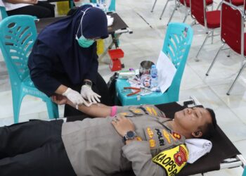 Peringati Hari Jadi Humas Polri ke-73, Polres Bengkayang Gelar Donor Darah