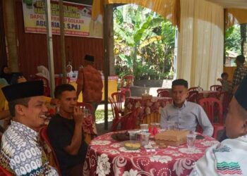 Reses Anggota DPRD Agusriadi Tampung Aspirasi Warga Minta Perbaikan Jalan Ampalu-Padang Sago