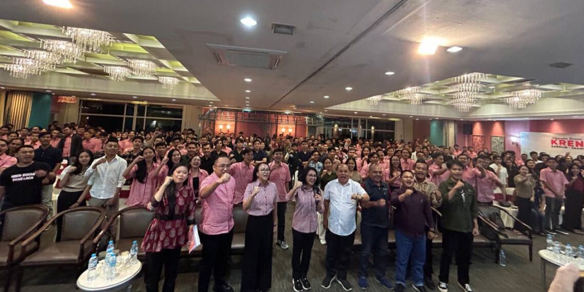 Kemajuan Landak Masyarakat Rasakan Kepemimpinan Karolin