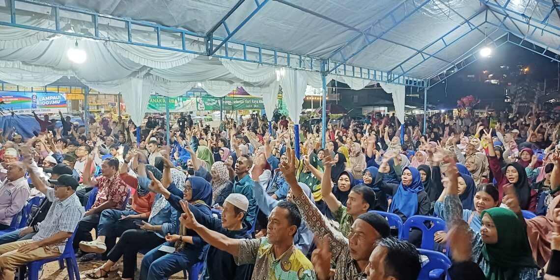 Warga Tibancentre Bergema Teriakan Pilih Rudi-Rafiq: Batam Sudah Maju, Kini Saatnya Kepri Diurus