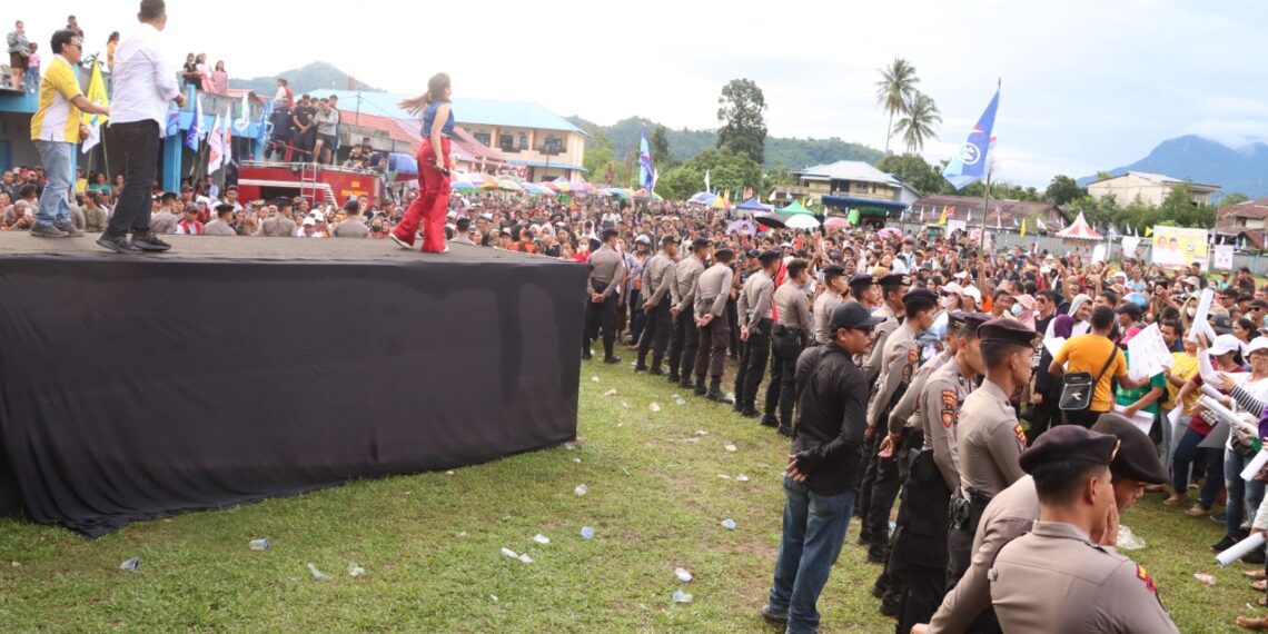 Polres Bengkayang Terjunkan Ratusan Personel Guna Amankan Kampanye Akbar