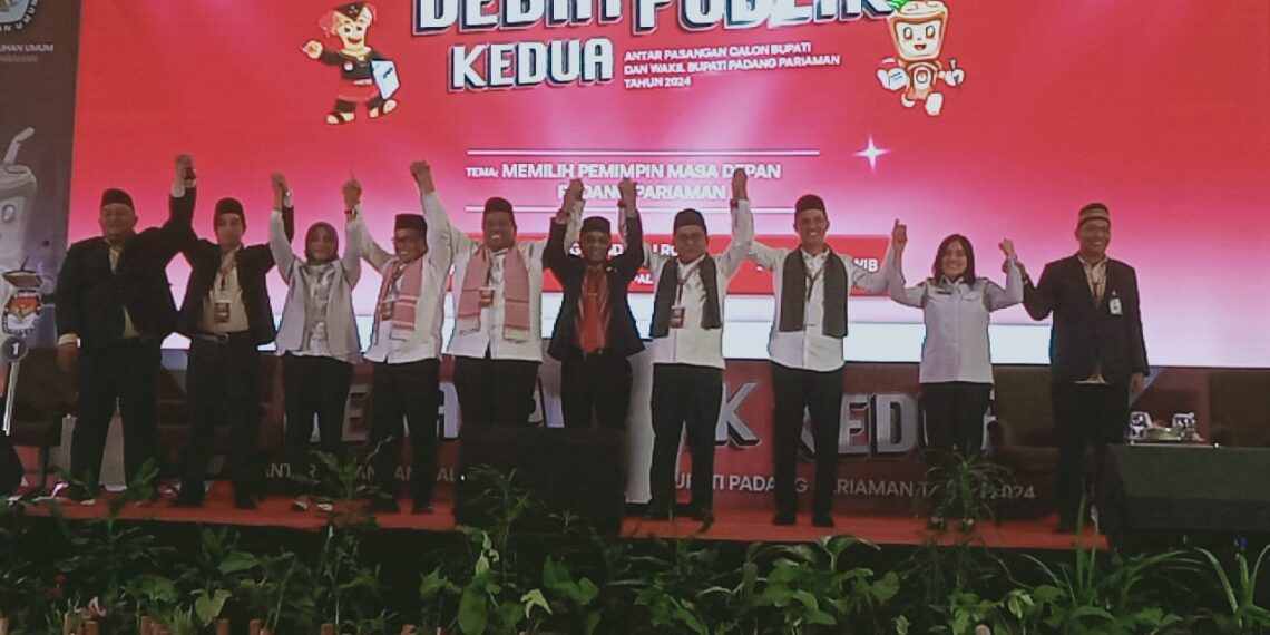 Debat Publik Dua Paslon Cabup-Cawabup Padang Pariaman, Paslon Nomor 2 Lebih Dominan Kuasa’i Materi
