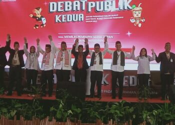 Debat Publik Dua Paslon Cabup-Cawabup Padang Pariaman, Paslon Nomor 2 Lebih Dominan Kuasa’i Materi
