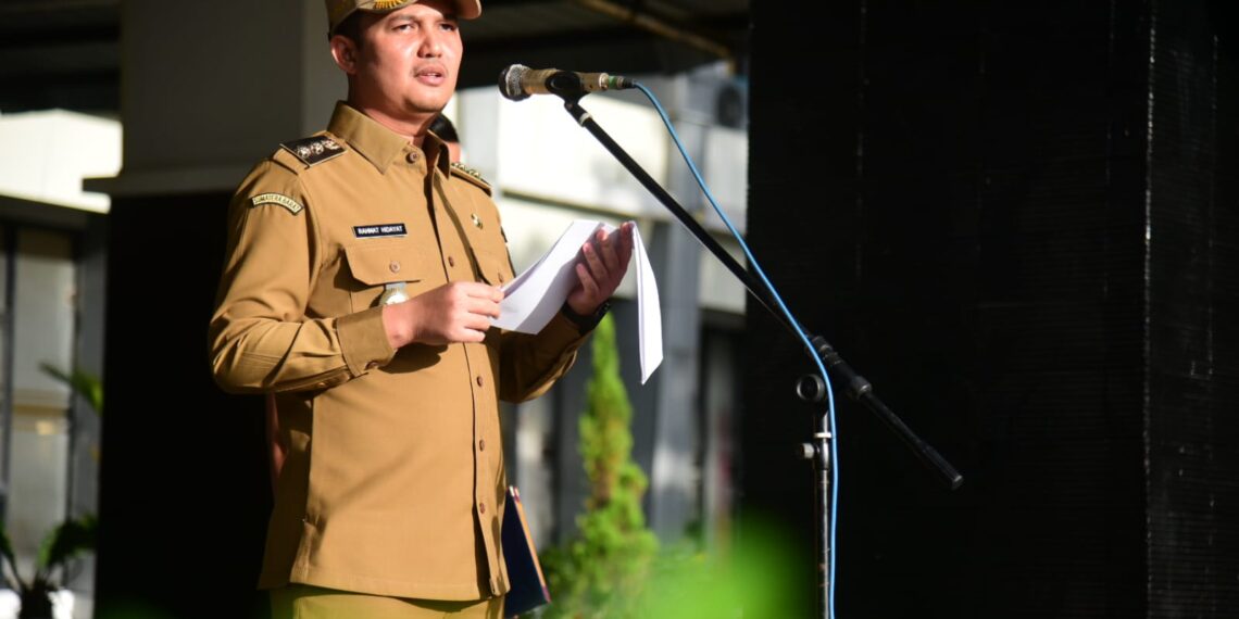 Wakil Bupati Rahmat Hidayat Pimpin Apel Perdana di Lingkungan Pemerintah Padang Pariaman