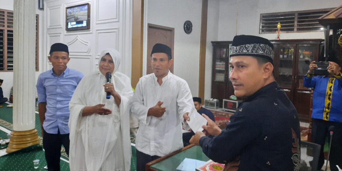 Tim Safari Ramadan DPW Partai Nasdem Sumatera Barat Kunjungi Masjid Istiqomah Padang Sago