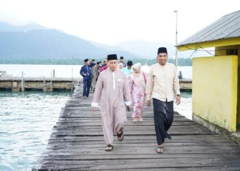 Dalam Rangka Safari Ramadhan Bupati & Wakil Bupati Lingga Kunjungi Desa Mepar