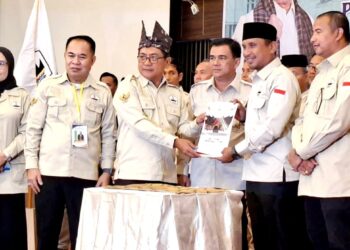 Hadiri Pelantikan Pengurus DPW PKDP Sumbar, Bupati JKA Ajak Saling Rangkul