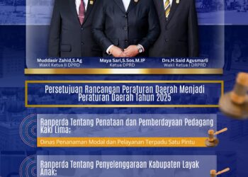 Banner dari DPRD Lingga