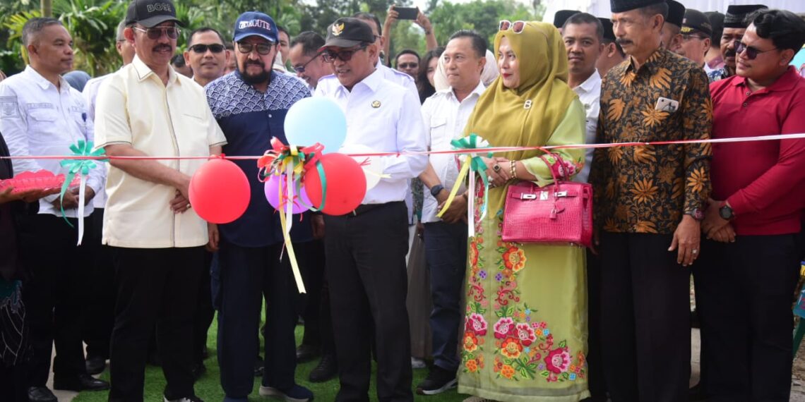 Bupati JKA Apresiasi Swadaya Perantau Bangun Jalan Nagari di Aur Malintang