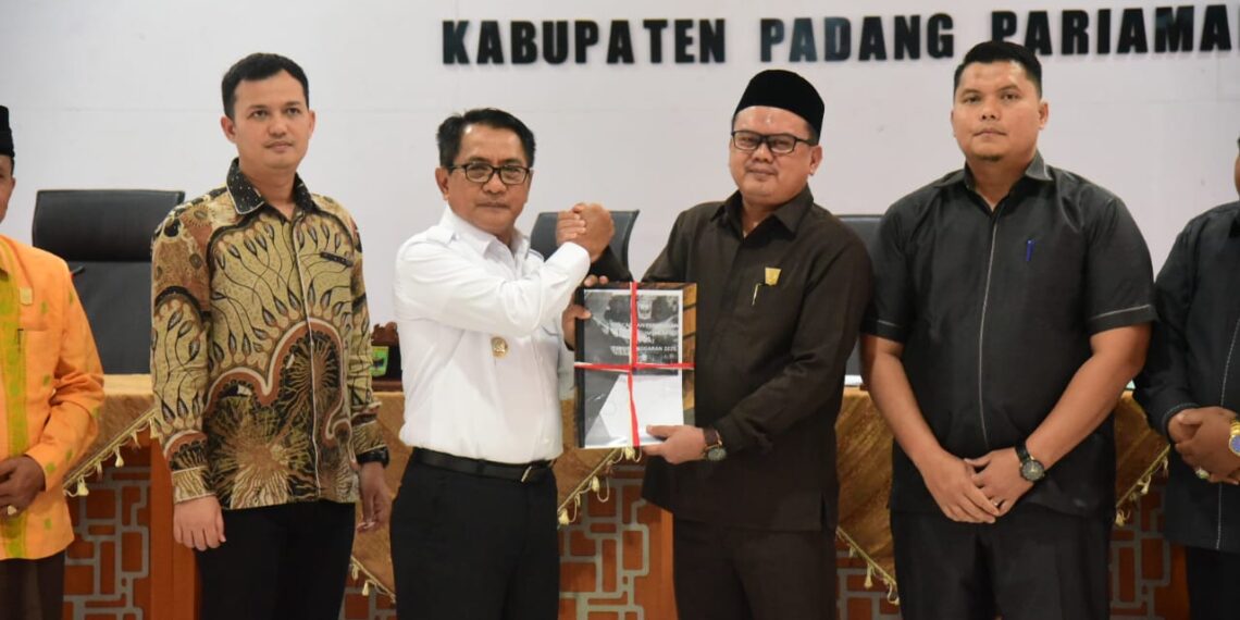 Bupati Sampaikan Nota KUA-PPAS Perubahan 2025 Saat Rapat Paripurna DPRD