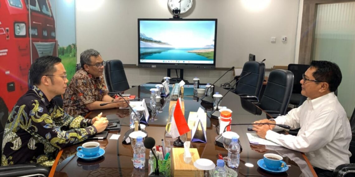 Bupati JKA Kunjungi Dirjen Perhubungan RI Usulkan Rel Kereta Api Ke Sungai Limau