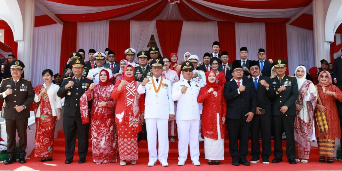 Peringatan HUT RI Ke-80, Wakil Ketua III DPRD Kepri Bacakan Teks Proklamasi Upacara, Masyarakat Diminta Rayakan Dengan Positif