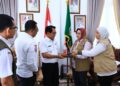 Terima Bantuan EWS dari BNPB, Bupati JKA Ucapkan & Apresiasi