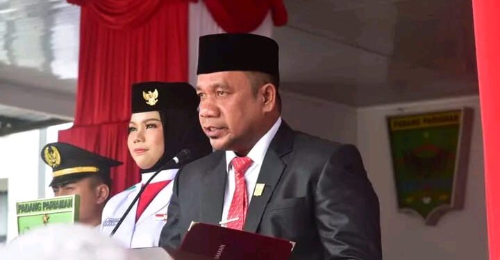 Ketua DPRD Padang Pariaman Bacakan Teks Proklamasi pada Upacara HUT RI ke-81