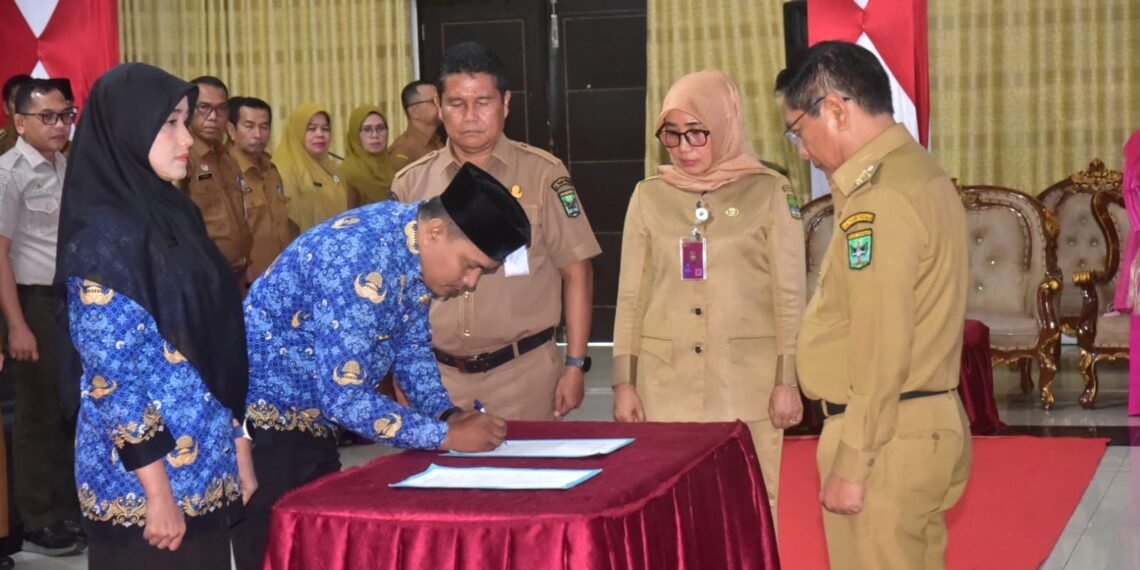 56 Pejabat Dilantik, Bupati JKA Tekankan Integritas dan Pelayanan Publik