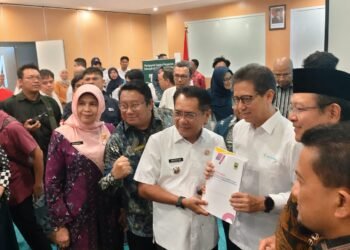 Temui Menkes, Bupati JKA Ajukan Proposal Pustu untuk Percepat Pemerataan Layanan Kesehatan