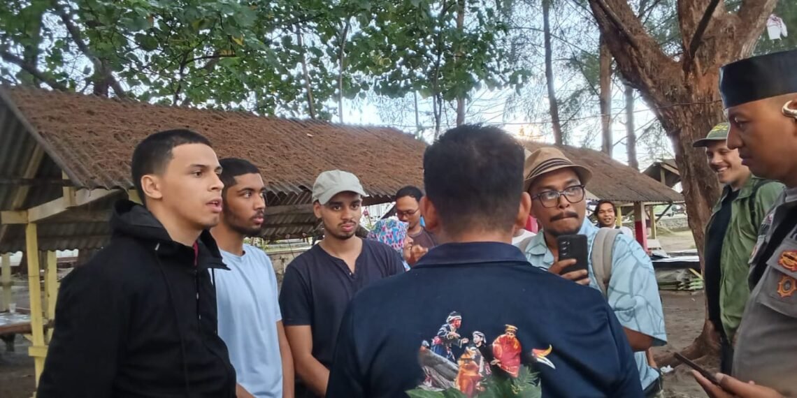 Pelari Mancanegara Ramaikan Barefoot Running Padang Pariaman, Kuota Championship 5K Ditambah