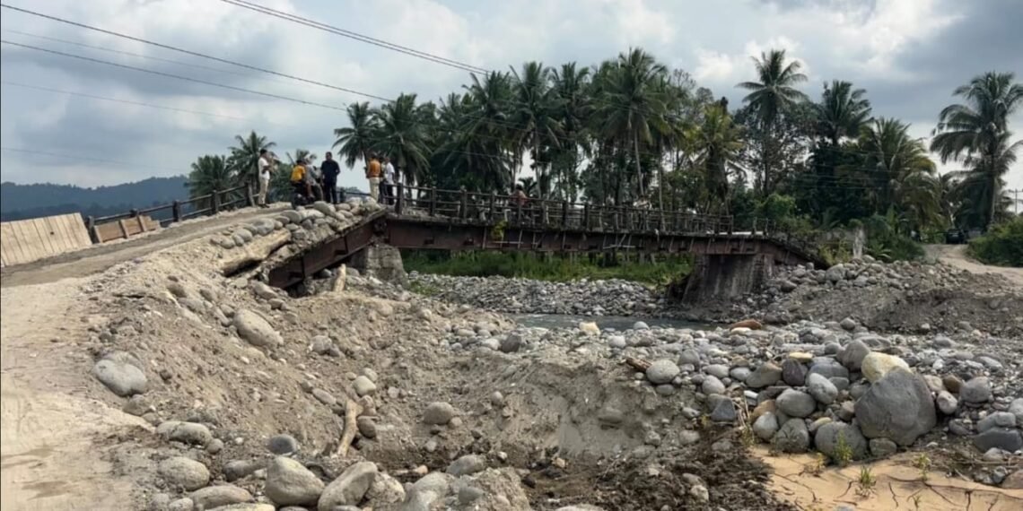 Jembatan Darurat Batang Anai Kembali Dibuka, Jembatan Permanen Rp45,2 Miliar Disiapkan