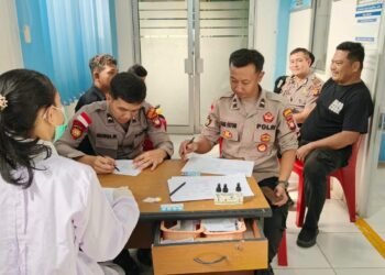 HUT ke-75 Humas Polri, Polres Bengkayang Gelar Donor Darah untuk Bantu Sesama